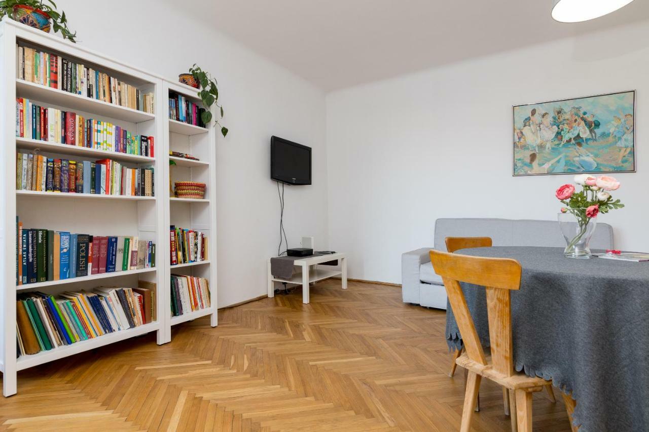 Royal Route Apartment For 10 People 华沙 外观 照片
